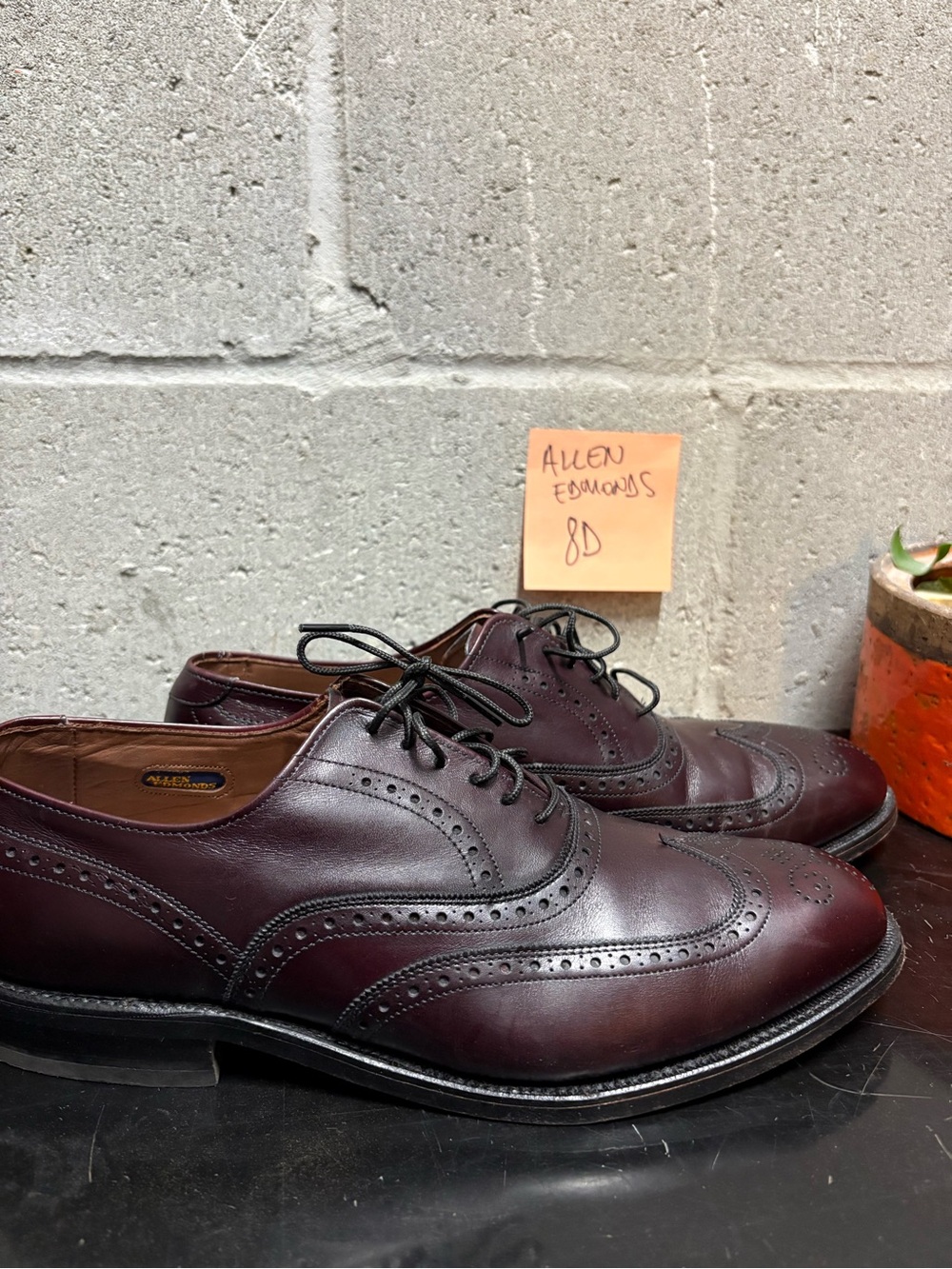 Allen Edmonds Men's Burgundy Brogue Derby Shoes